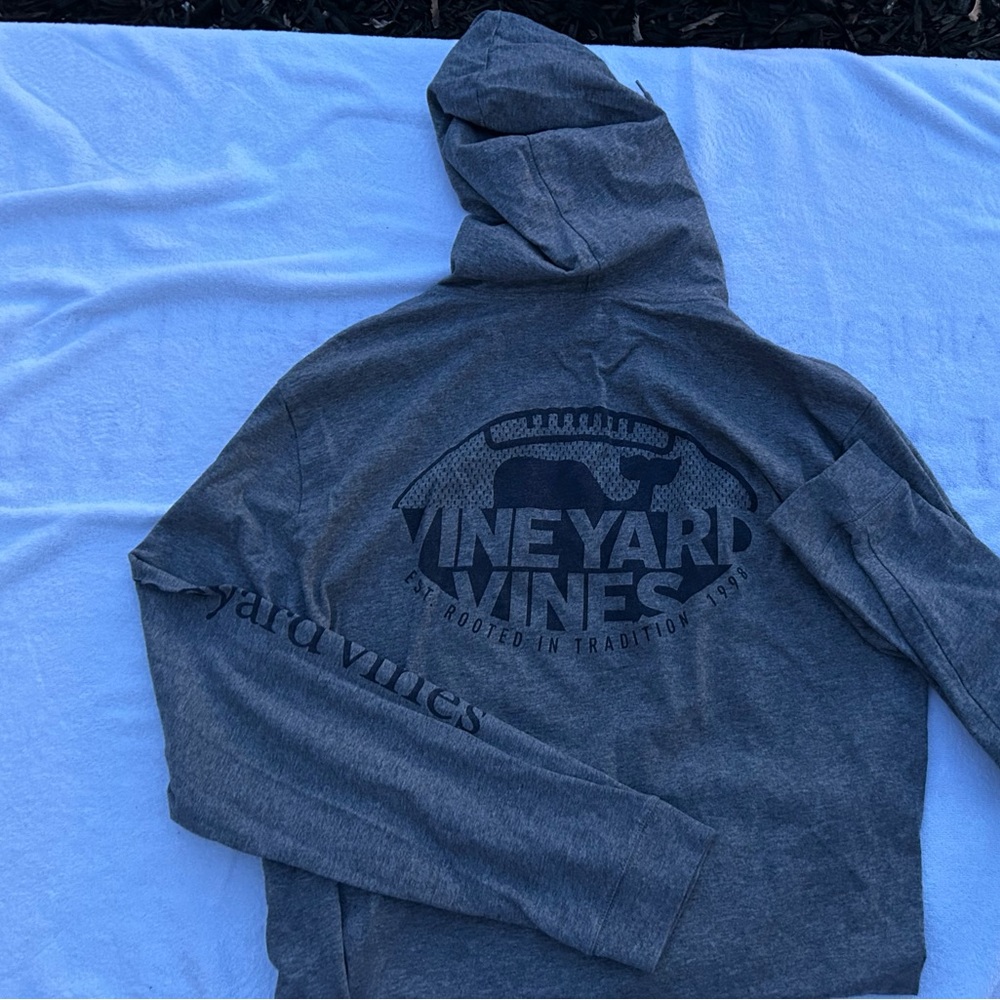 Vineyard Vines Long sleeve hooded tee